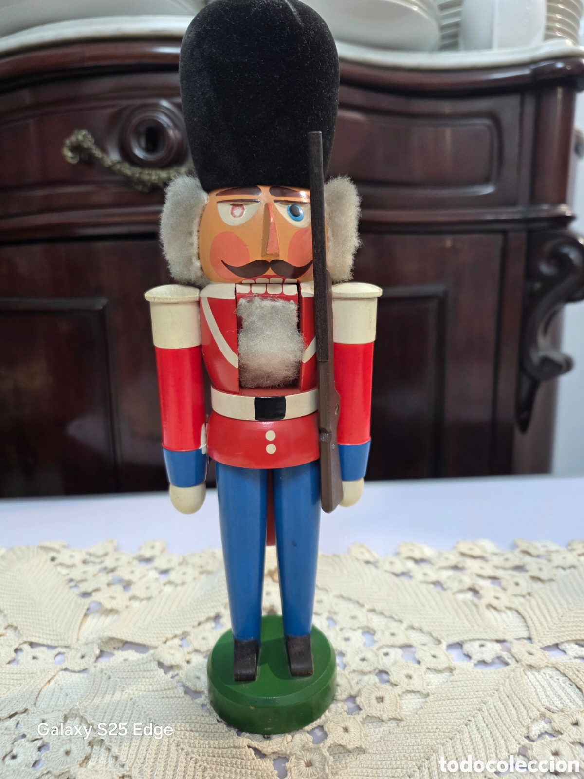 Antig&uuml;edades: Soldado cascanueces original a&ntilde;os 70