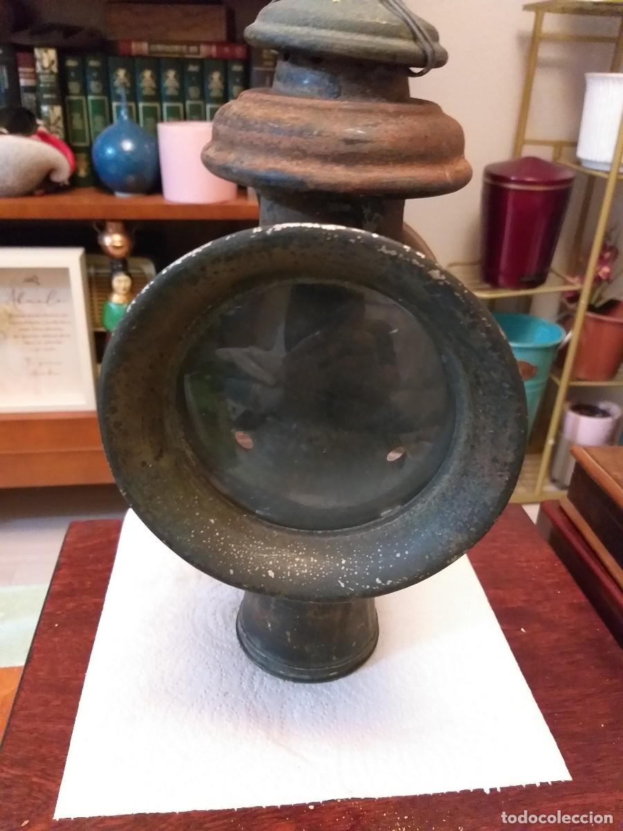 Antig&uuml;edades: antiguo farol de carruaje