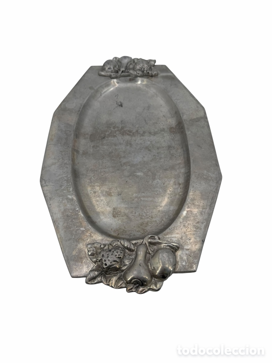 Antiques: Gran Bandeja de Dise&ntilde;o Esta&ntilde;o