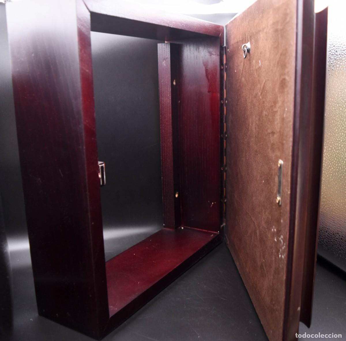 Antig&uuml;edades: Cubre caja de luces de madera y esmalte central - Foto 11