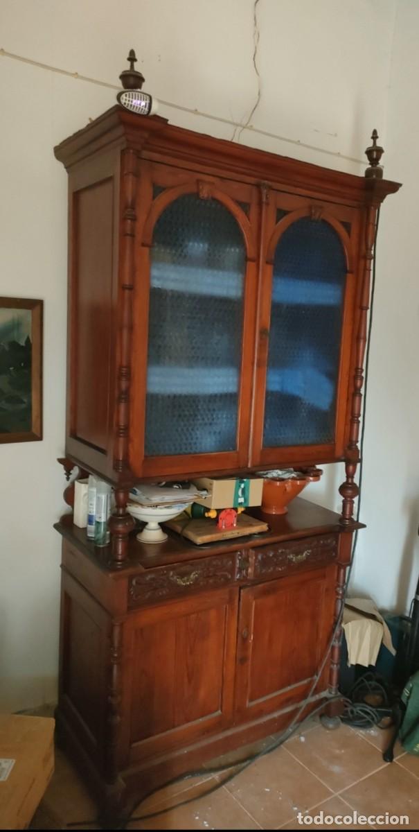 Antiguidades: Mueble siglo XIX para vajilla y manteles estilo Alfonsino