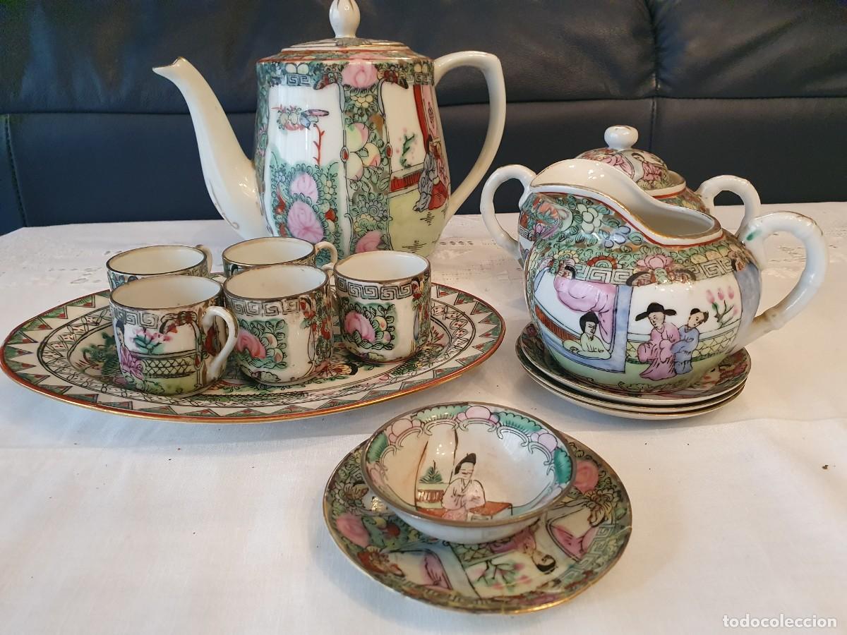 Antig&uuml;edades: Juego de t&eacute; de porcelana (China, 1950-70) 12 piezas