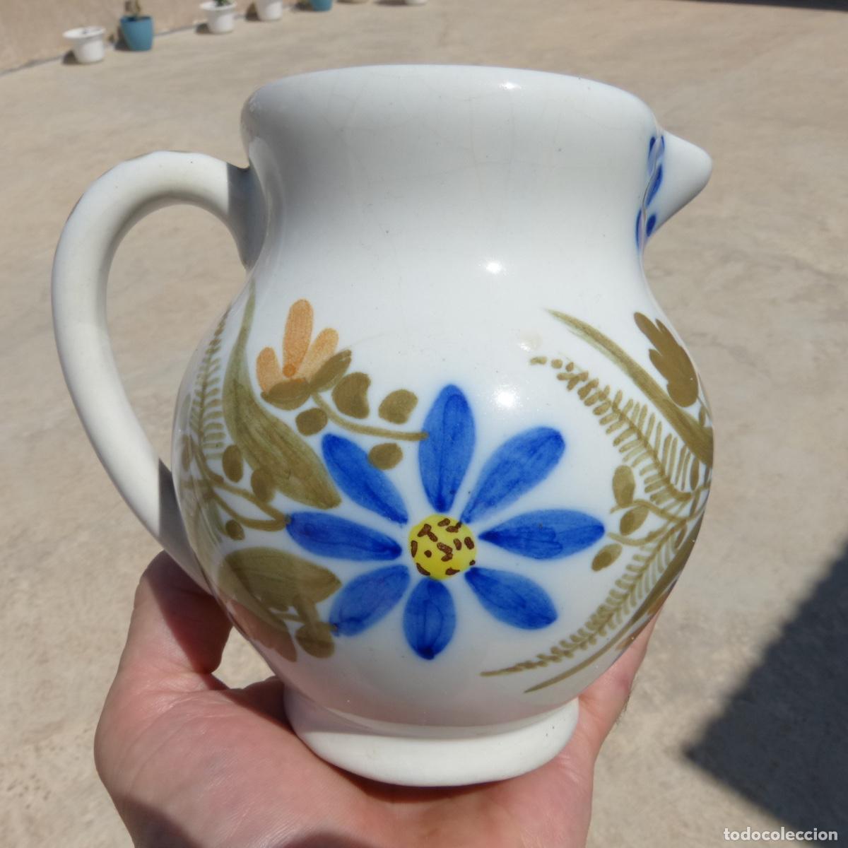 Antig&uuml;edades: Bonita Jarra de ceramica tradicional esmaltada y decorada, 496gr. 13,2cm.