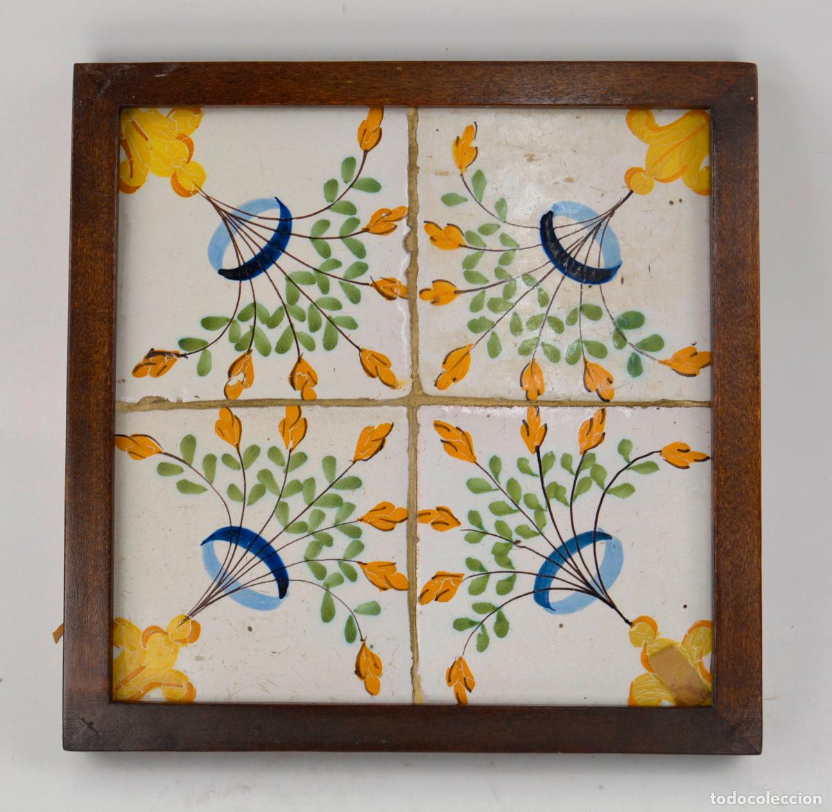 Antiquit&auml;ten: Plaf&oacute;n de azulejos de cer&aacute;mica enmarcados siglo XVIII.