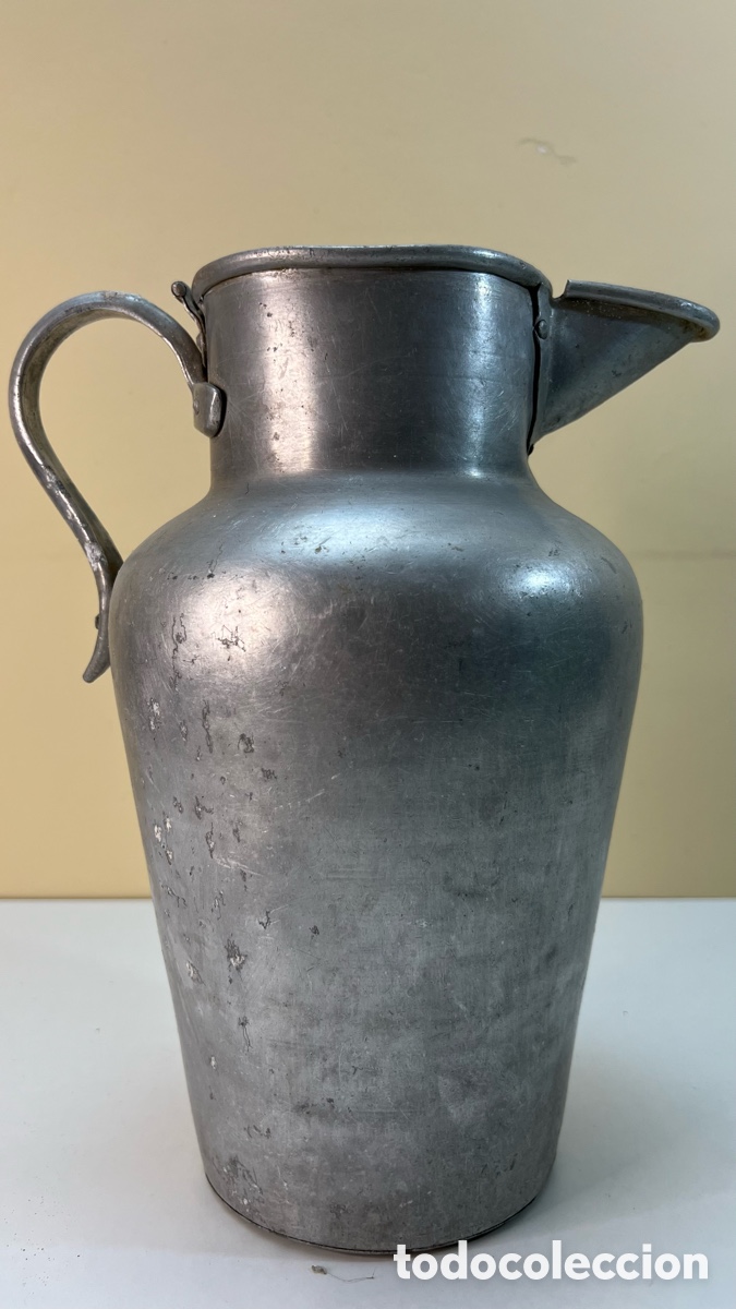 Antig&uuml;edades: Antiguo Cantaro o Lechera de Metal Con Asa