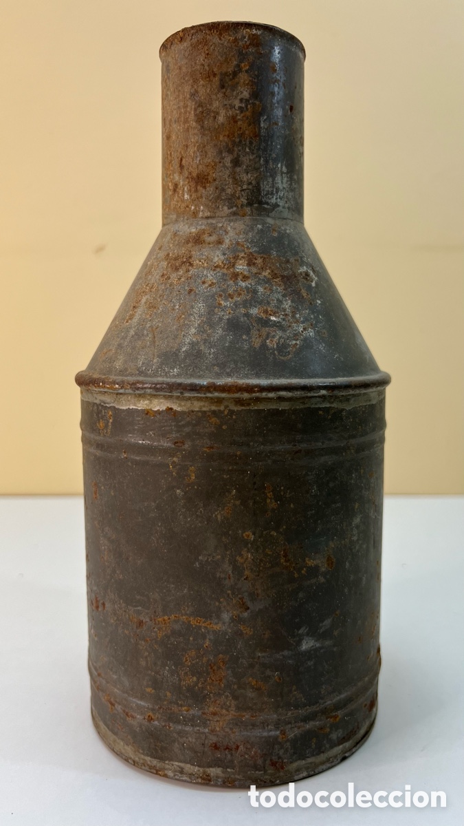 Antig&uuml;edades: Antigua Aceitera De Metal
