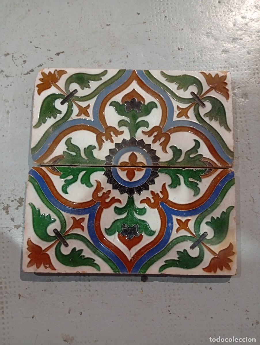 Antig&uuml;edades: Pareja de azulejos Mensaque