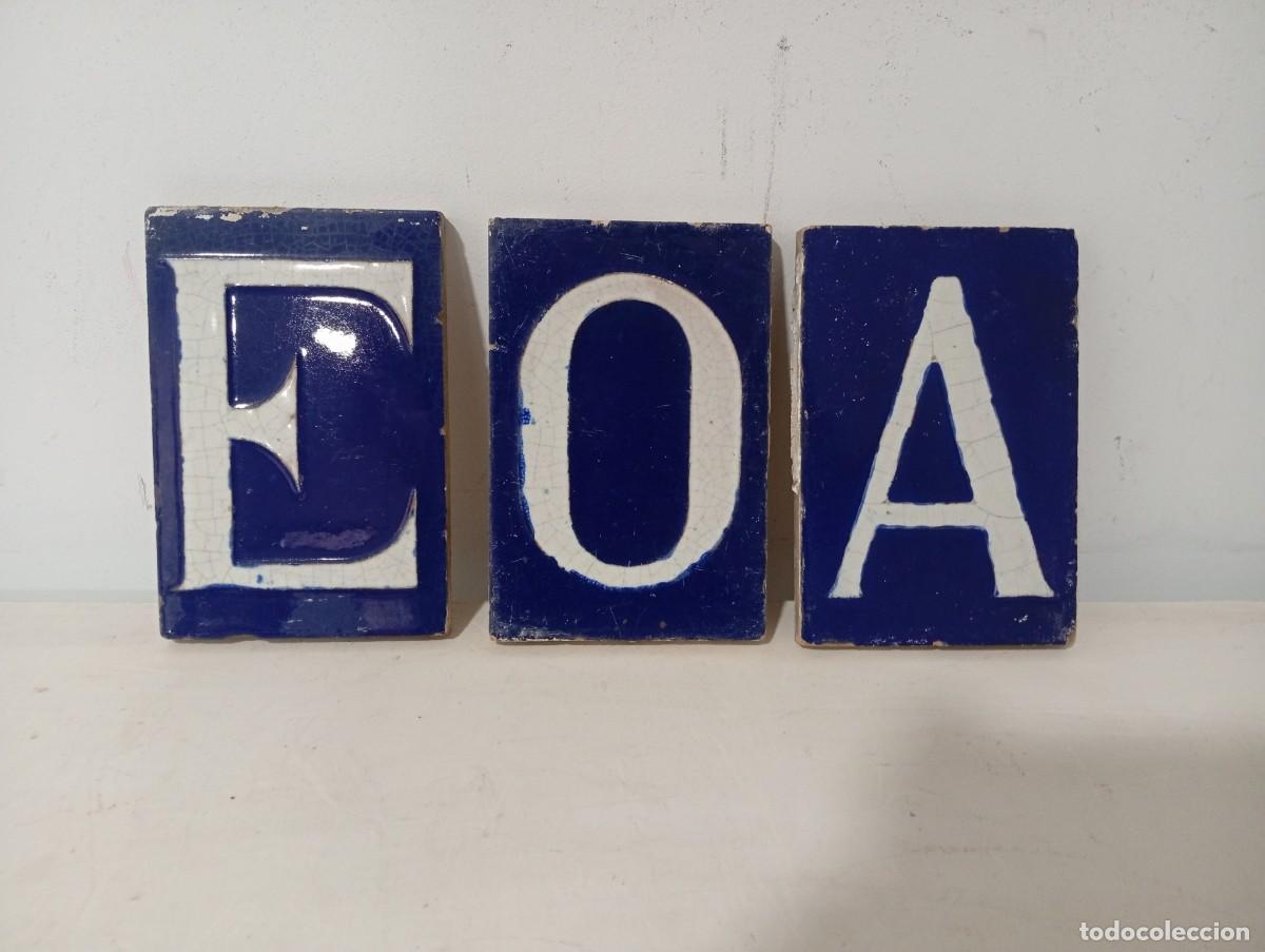 Antiquit&auml;ten: 3 azulejos Ramos Rejano. Muy buen estado