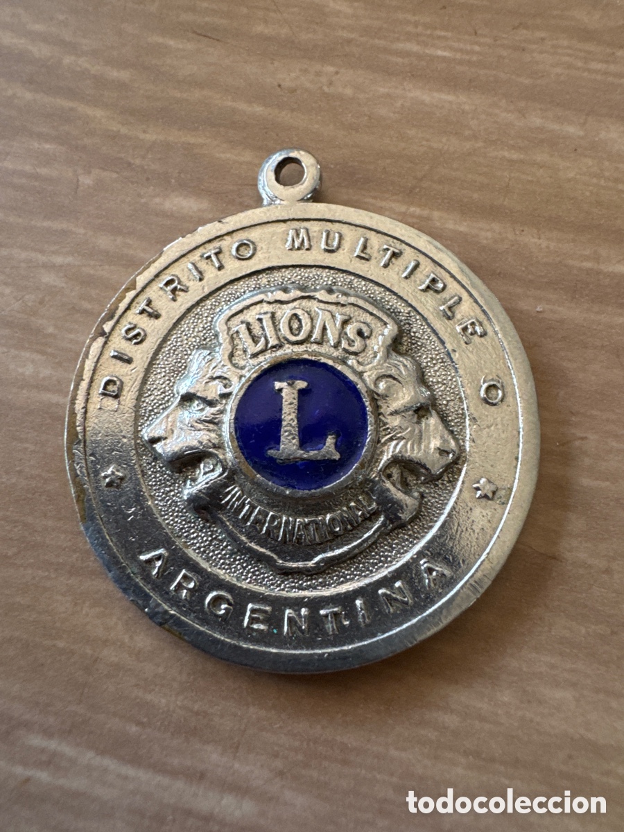 Antig&uuml;edades: Medalla 19&rsquo; Convenci&oacute;n Nacional 20 al 24 de mayo 1975 Buenos Aires