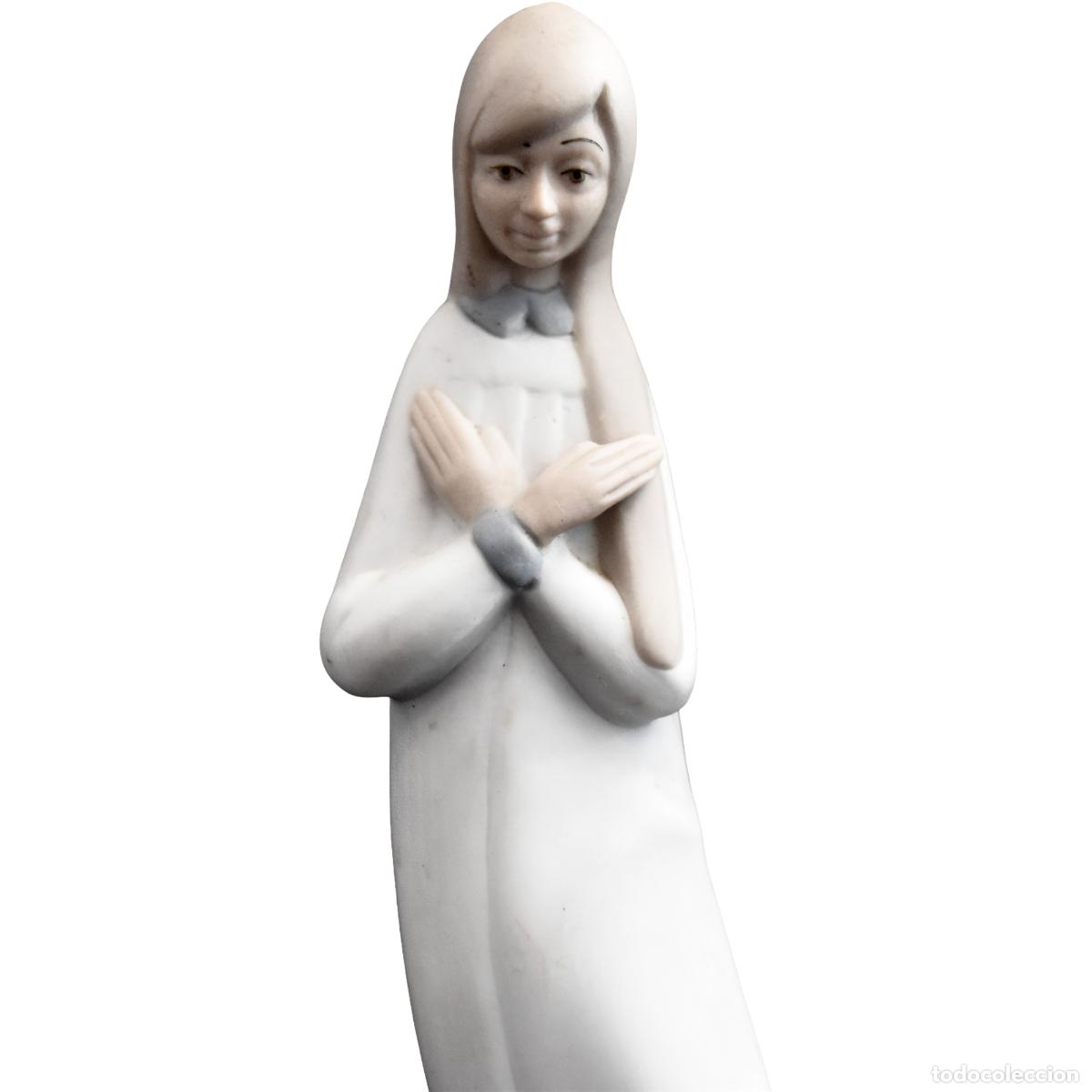 Antiquit&auml;ten: Figura de porcelana antigua