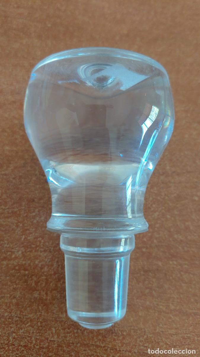 Antig&uuml;edades: Tap&oacute;n de cristal soplado