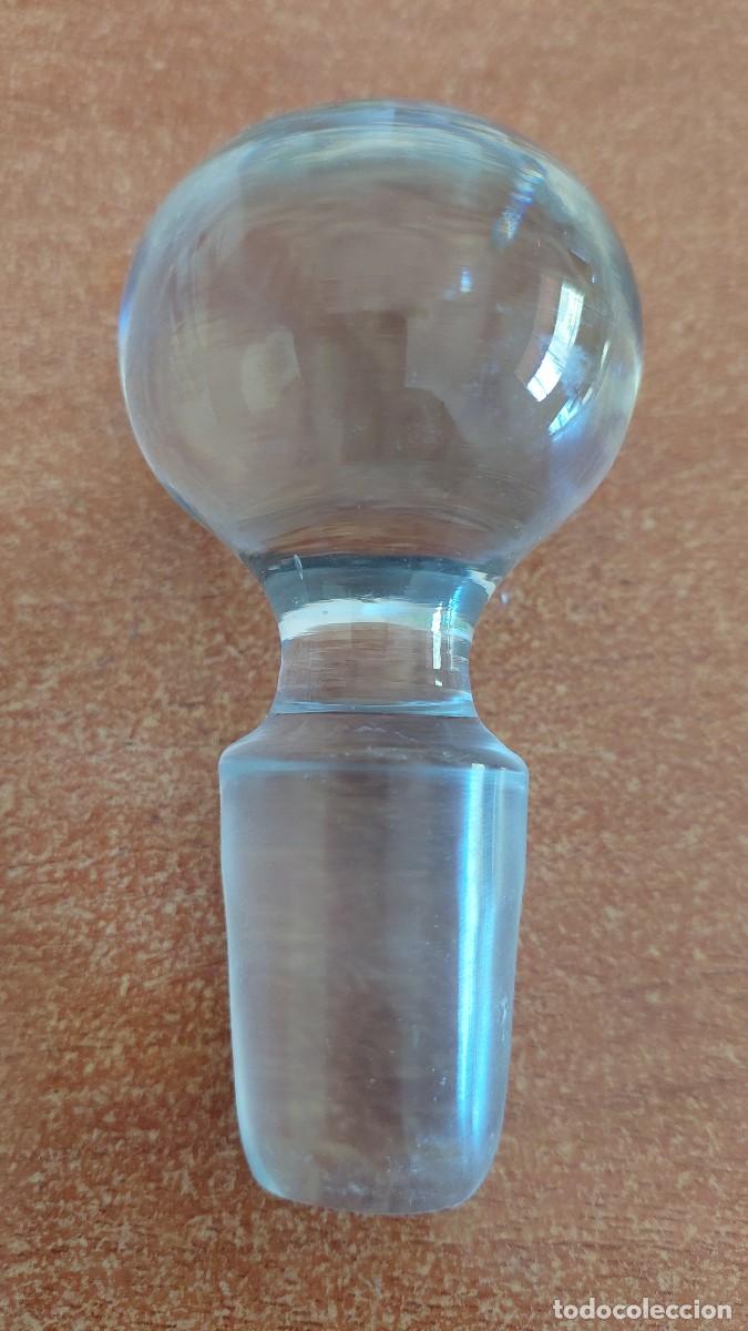 Antig&uuml;edades: Tap&oacute;n de cristal soplado
