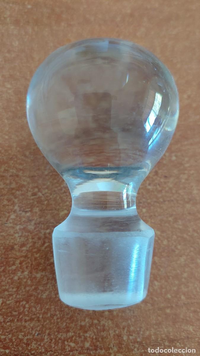 Antig&uuml;edades: Tap&oacute;n de cristal soplado