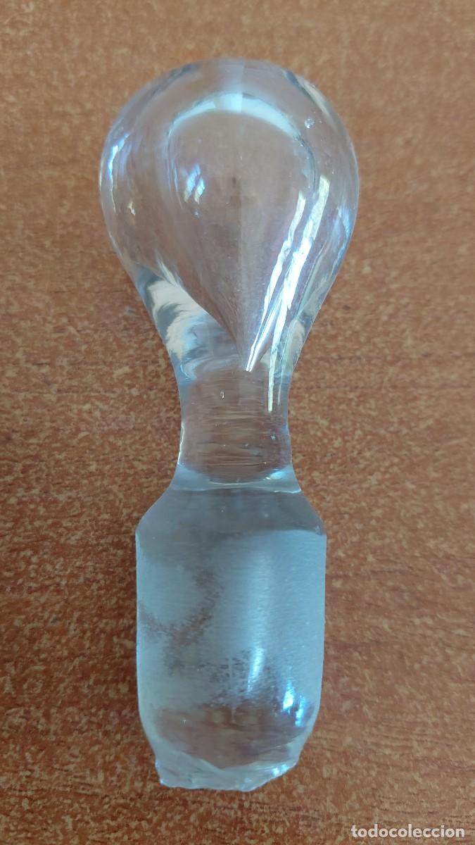 Antig&uuml;edades: Tap&oacute;n de cristal soplado