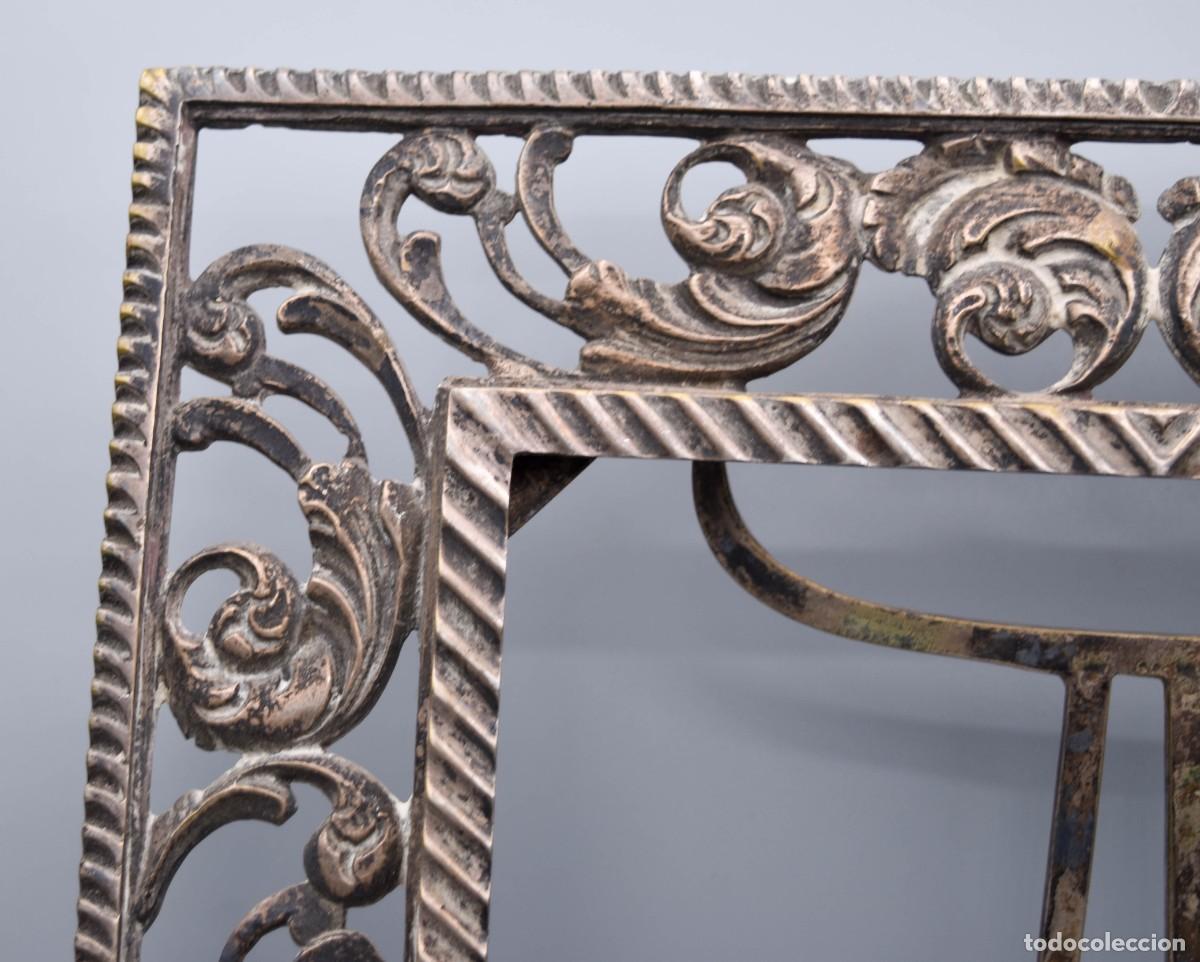 Antig&uuml;edades: Marco de bronce antiguo - Foto 3