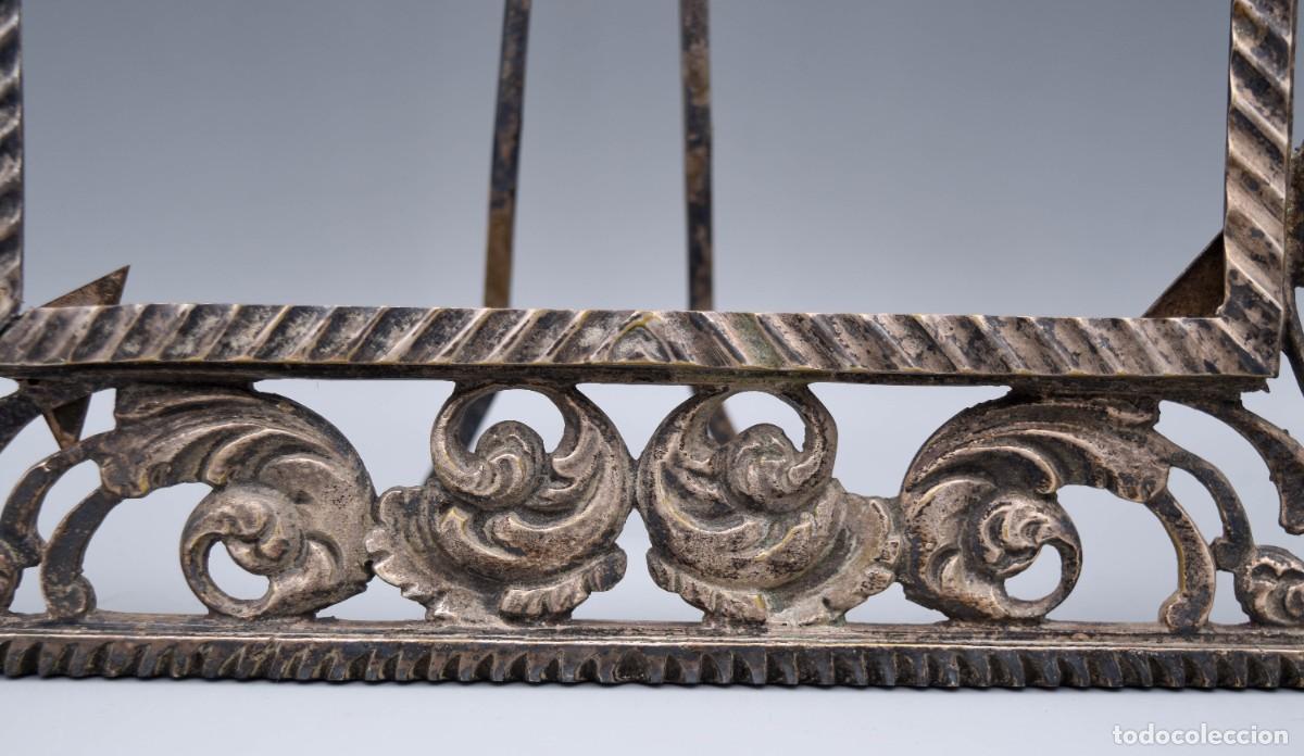 Antig&uuml;edades: Marco de bronce antiguo - Foto 7