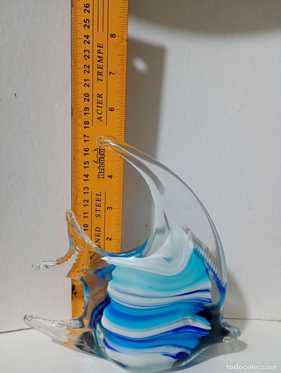 Antig&uuml;edades: FIGURA DE PEZ DE CRISTAL, BLANCO Y AZUL - Foto 3