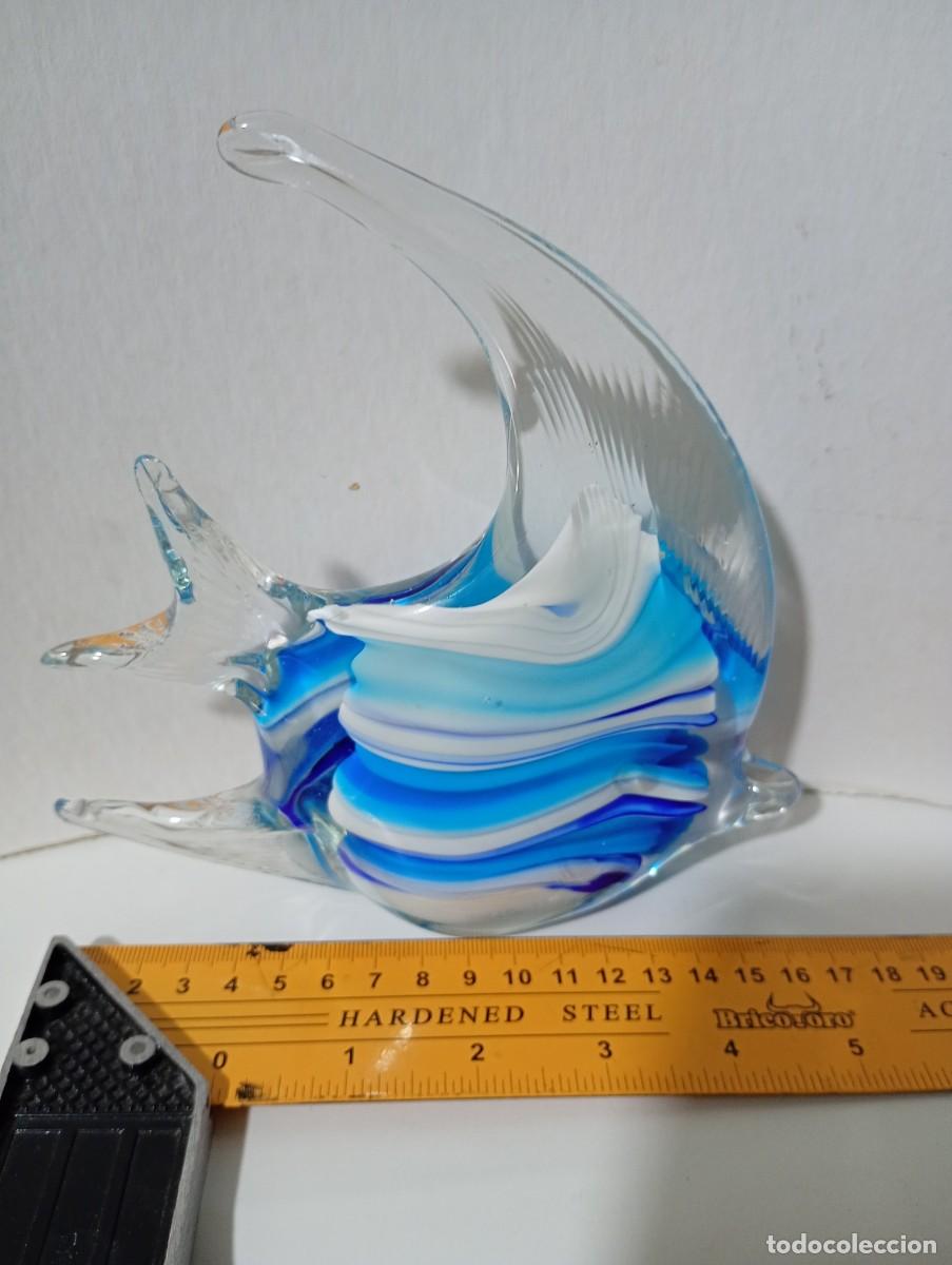 Antig&uuml;edades: FIGURA DE PEZ DE CRISTAL, BLANCO Y AZUL - Foto 4