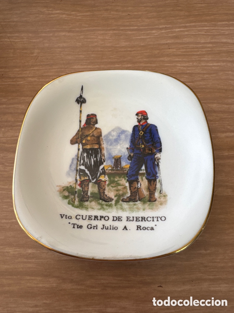 Antig&uuml;edades: Plato Decorativo militar&iacute;a 4