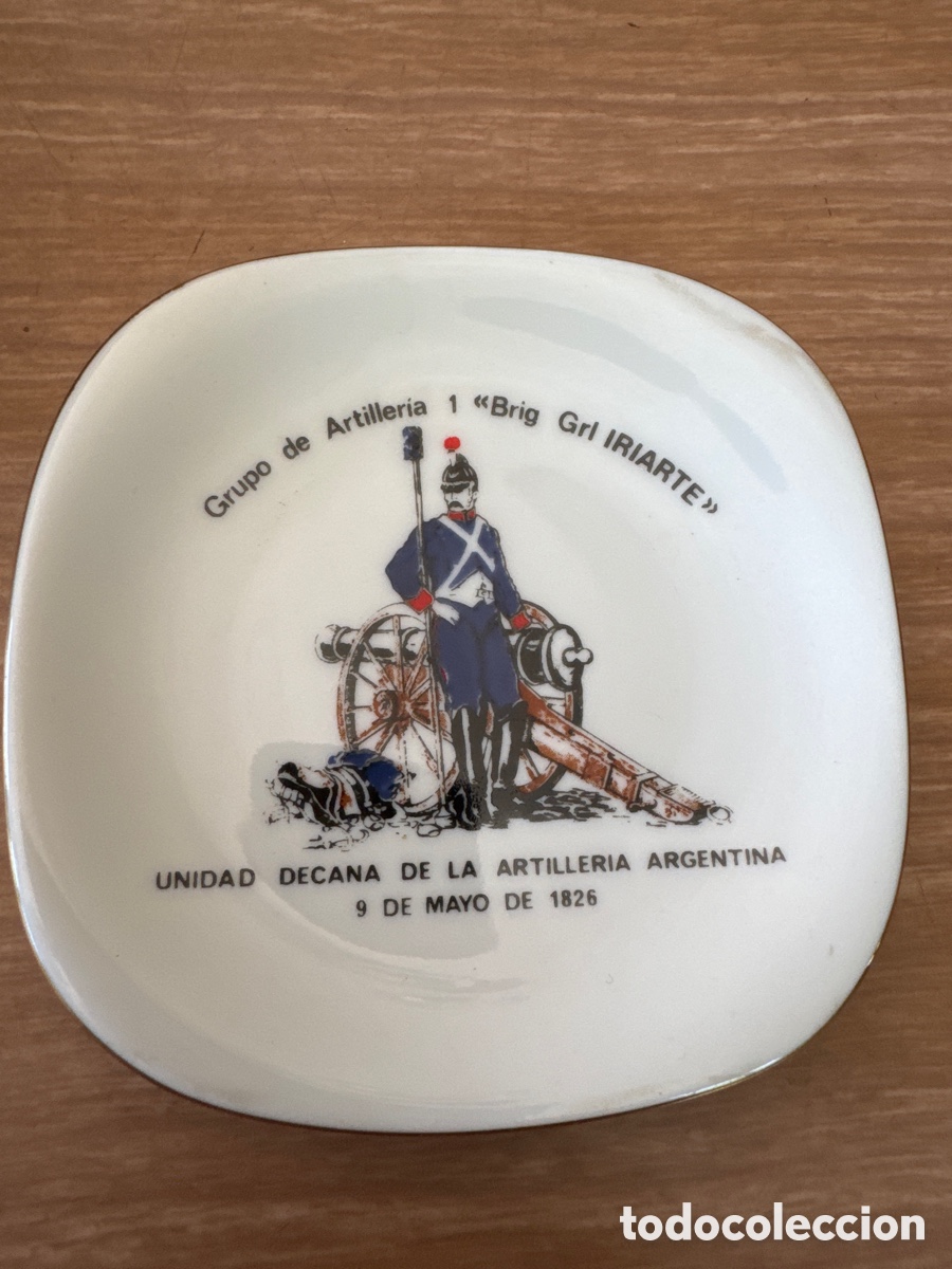 Antig&uuml;edades: Plato Decorativo militar&iacute;a 5