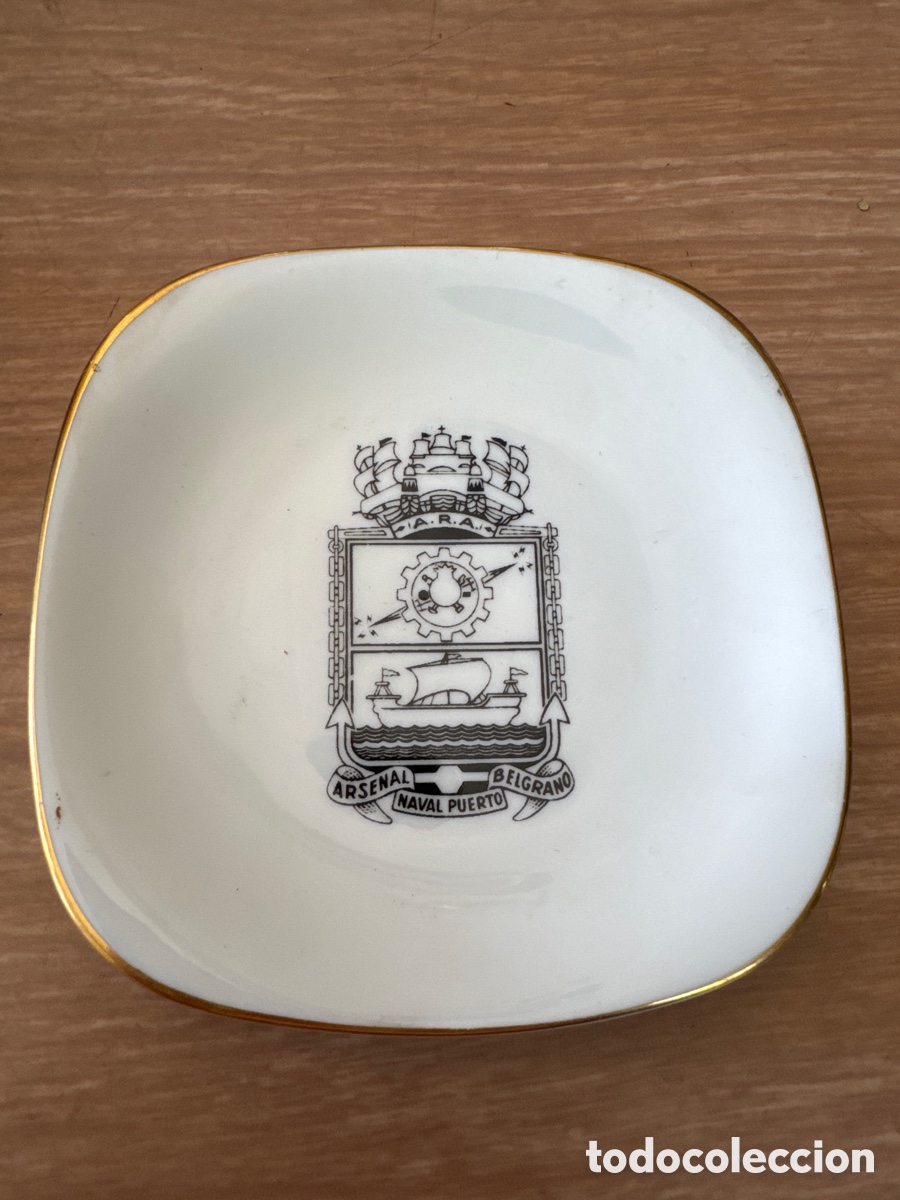 Antig&uuml;edades: Plato decorativo Militar&iacute;a 15