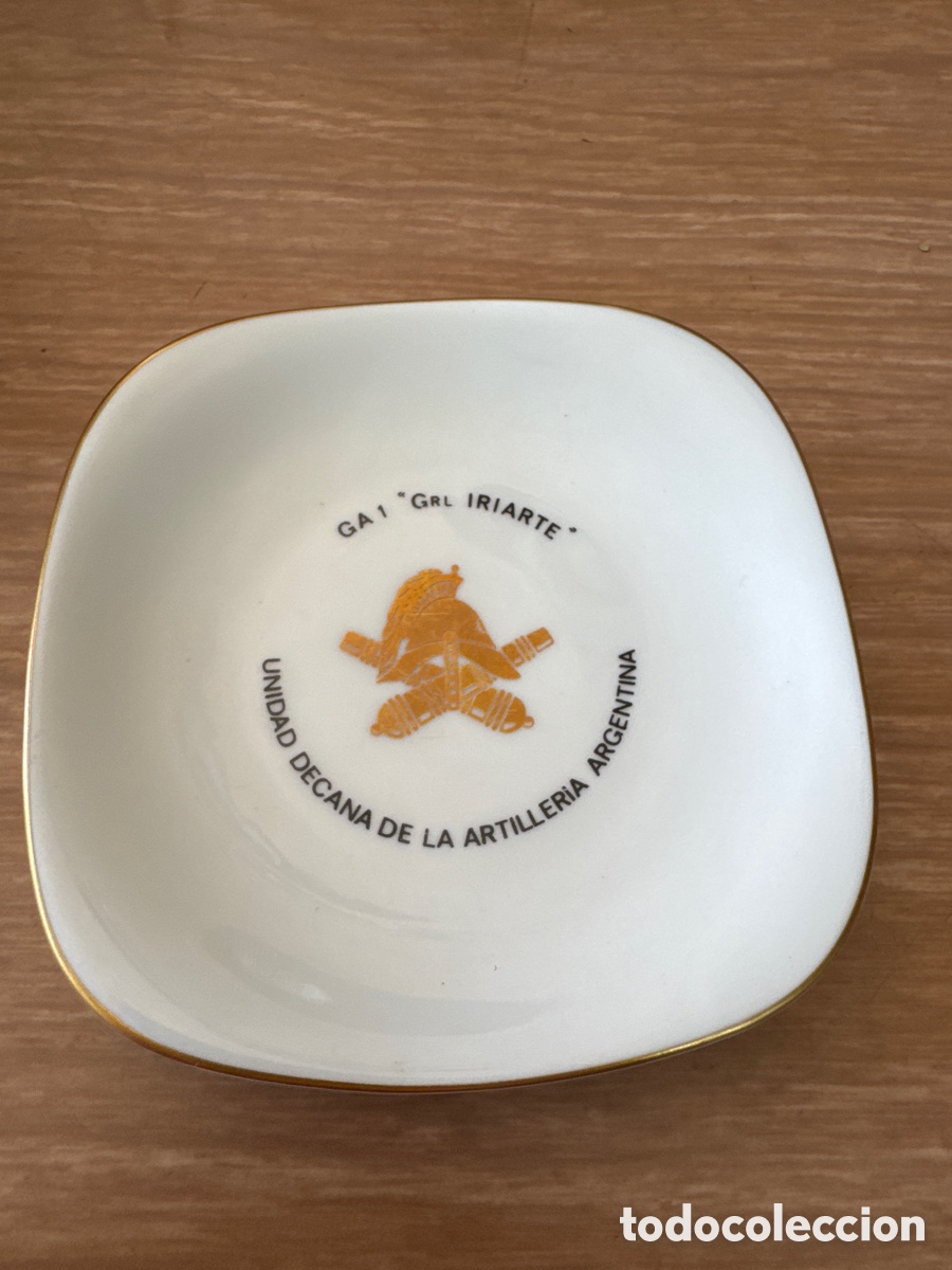 Antig&uuml;edades: Plato decorativo militar&iacute;a 18