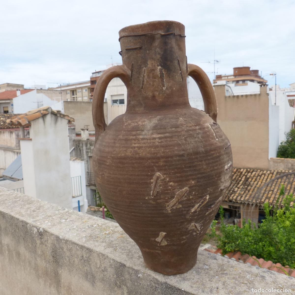 Antig&uuml;edades: Antiguo cantaro o medida para vino, alfar extinto, castellon norte, tarragona sur, 47cm, 4450gr.