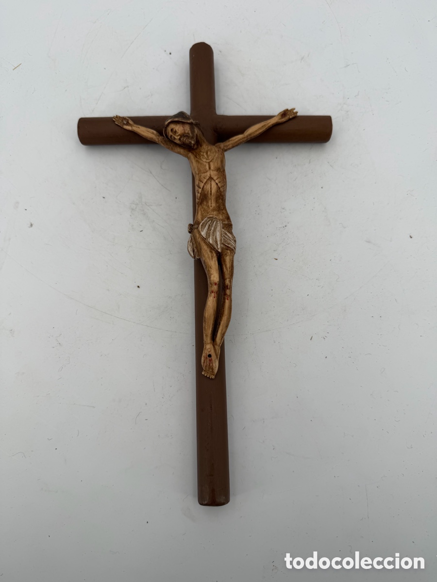 Antig&uuml;edades: Antiguo Crucifijo de Madera - Foto 2