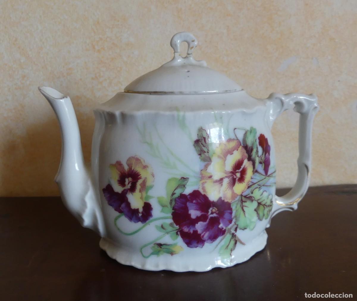 Antig&uuml;edades: CAFETERA ANTIGUA DE PORCELANA( PAGO POR BIZUM )