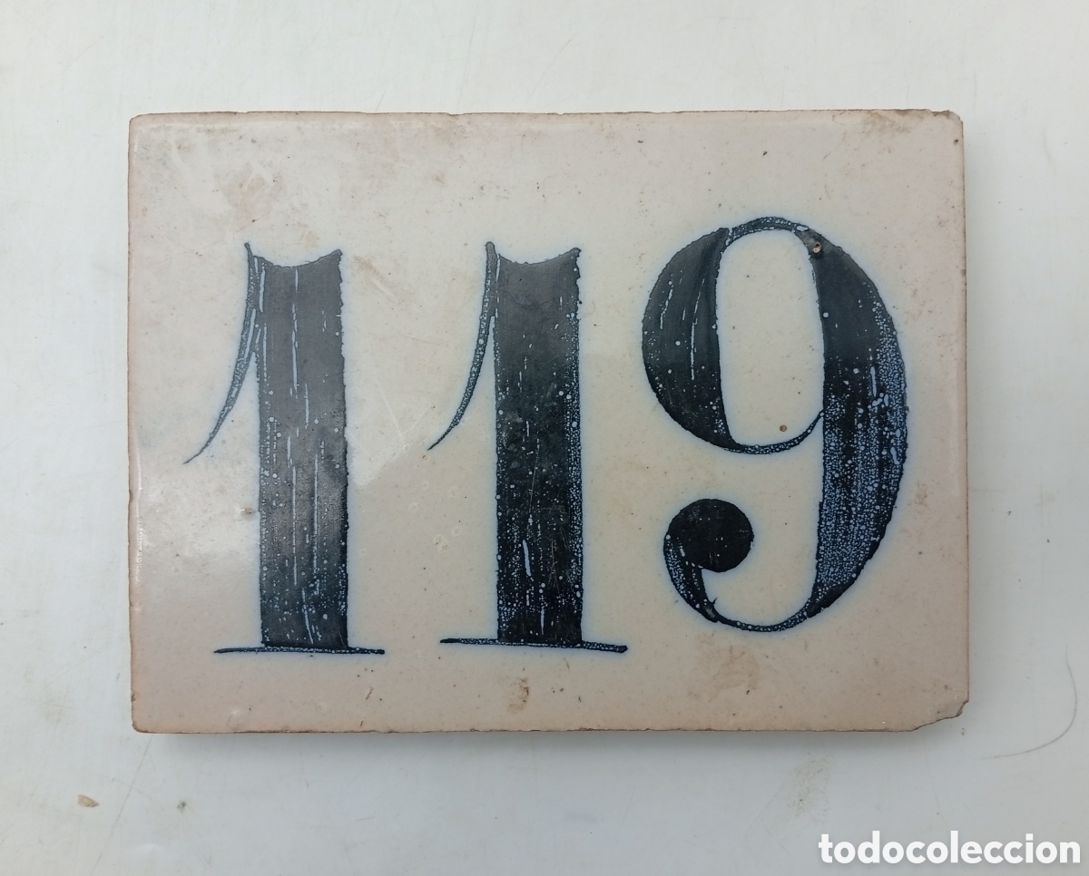 Antiguidades: Azulejo catal&aacute;n siglo XIX portal casa n 119