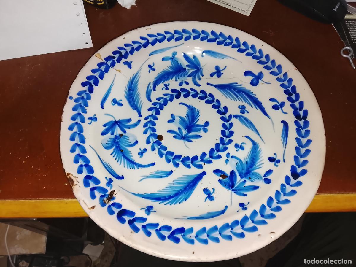 Antiguidades: Plato de cer&aacute;mica de Muel (Zaragoza) - Serie de la Palmeta - S. XVIII - 28,5 cm