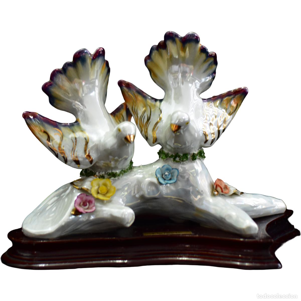 Antig&uuml;edades: Porcelana pintada a mano - Palomas