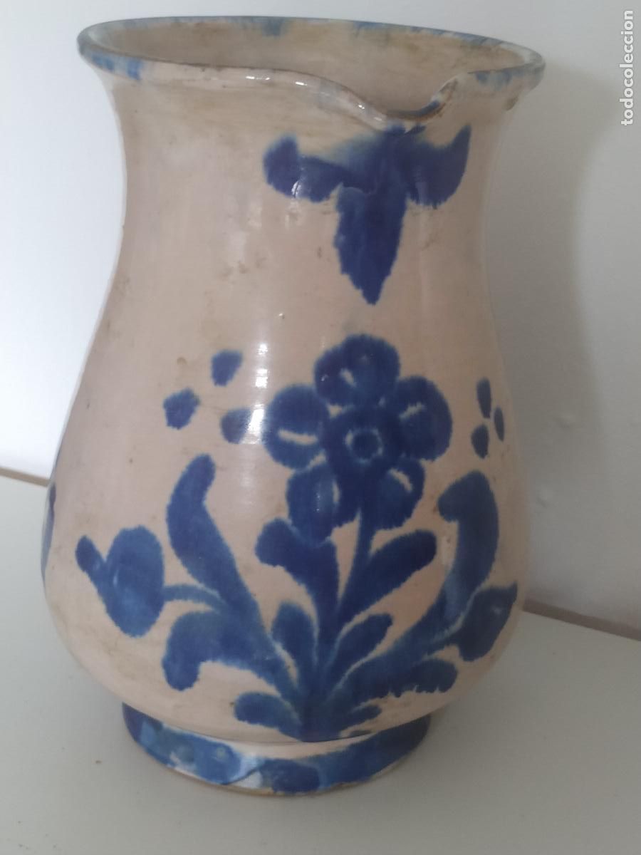 Antig&uuml;edades: Jarra antigua cer&aacute;mica Fajalauza ( Granada) con ramo azul