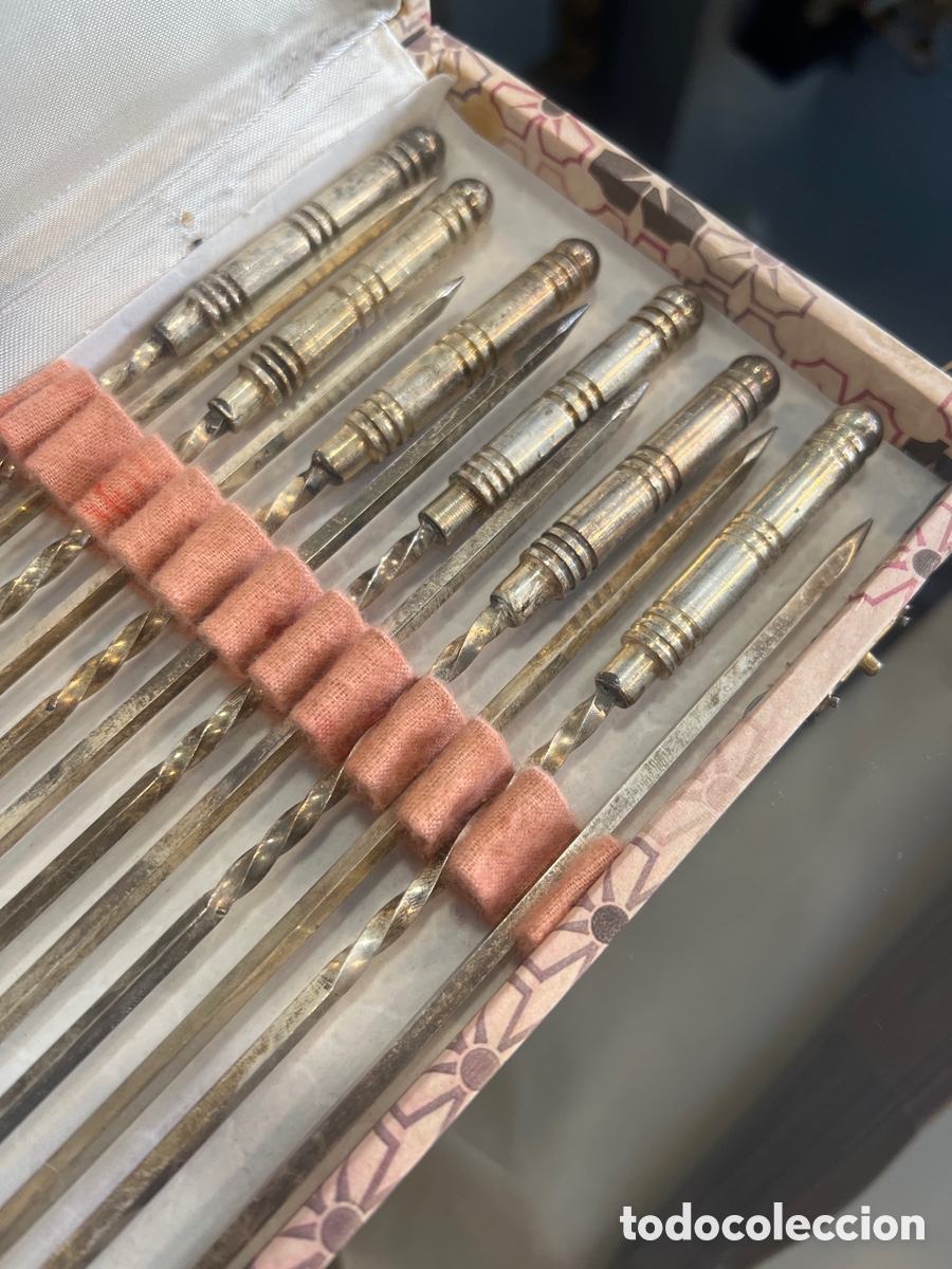Antiguidades: BROCHETAS CON ESTUCHE PARA BARBACOA