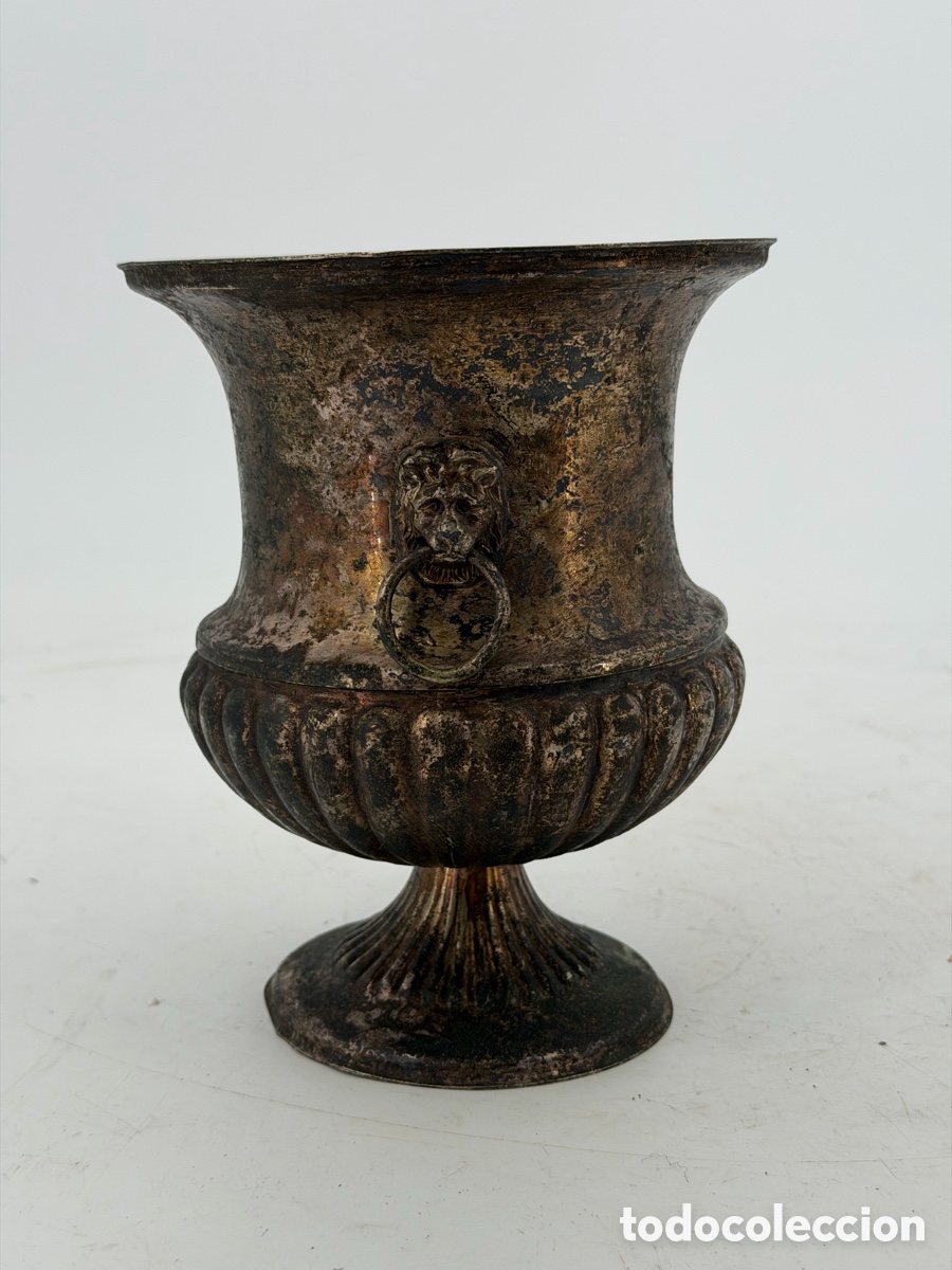 Antig&uuml;edades: Antigua Jardinera de Leones - Foto 4