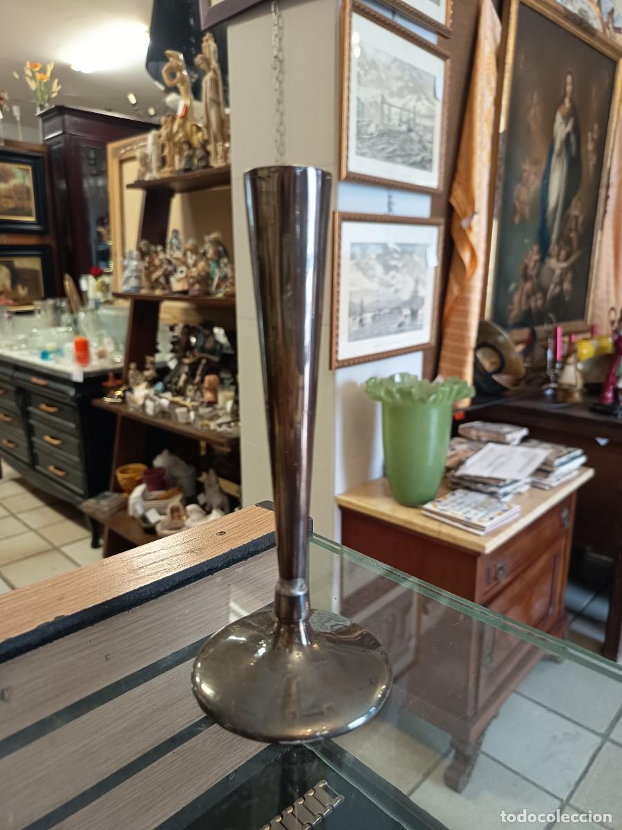 Antig&uuml;edades: Violetero Meneses 17 cm - Foto 1