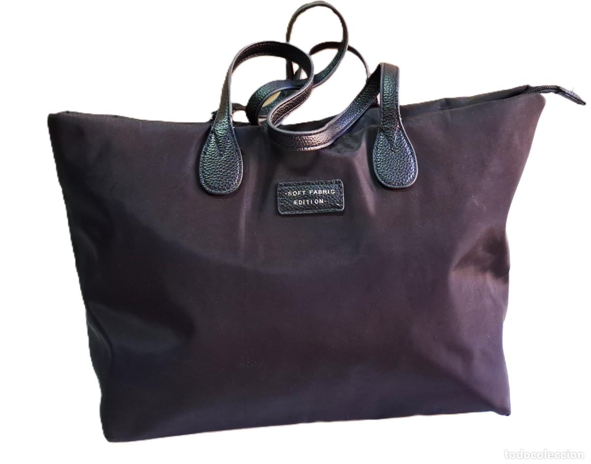 Antig&uuml;edades: BOLSO IMPERMEABLE - 35X23X14.CM