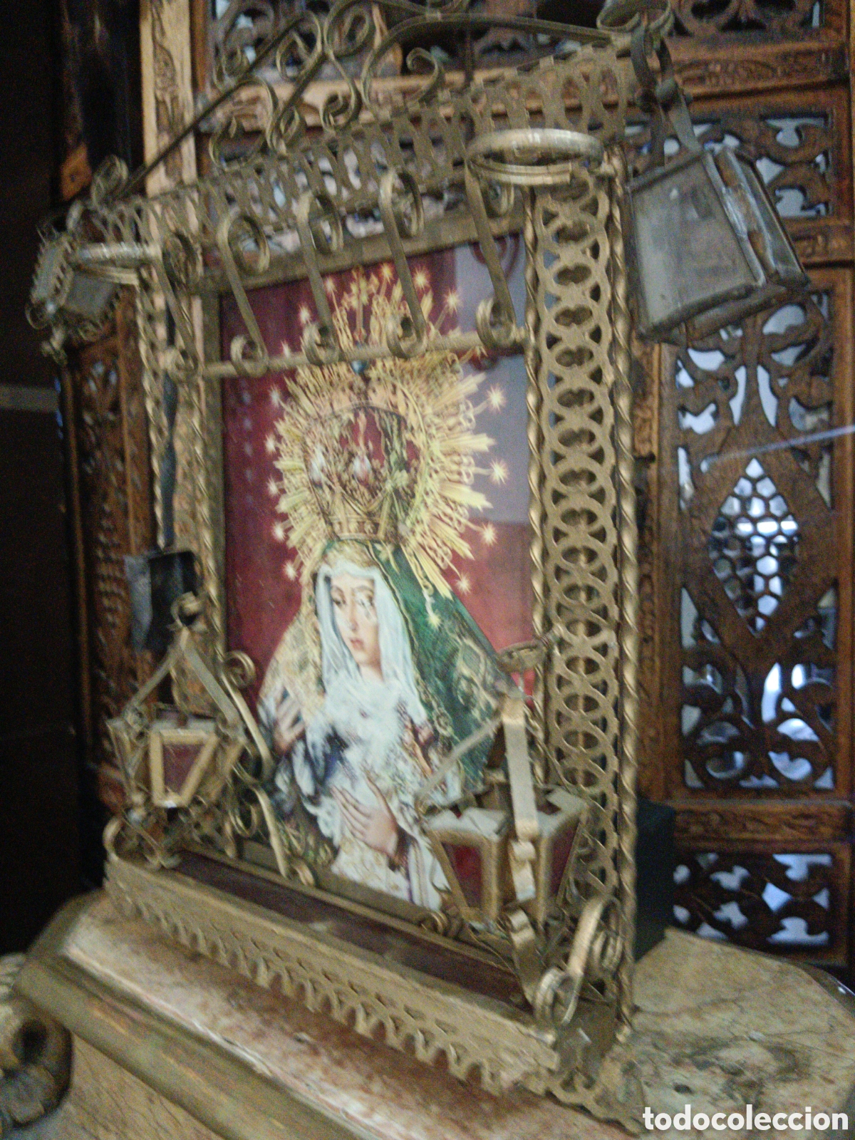 Antig&uuml;edades: Altar con farolillos y cristal rojo - Foto 4
