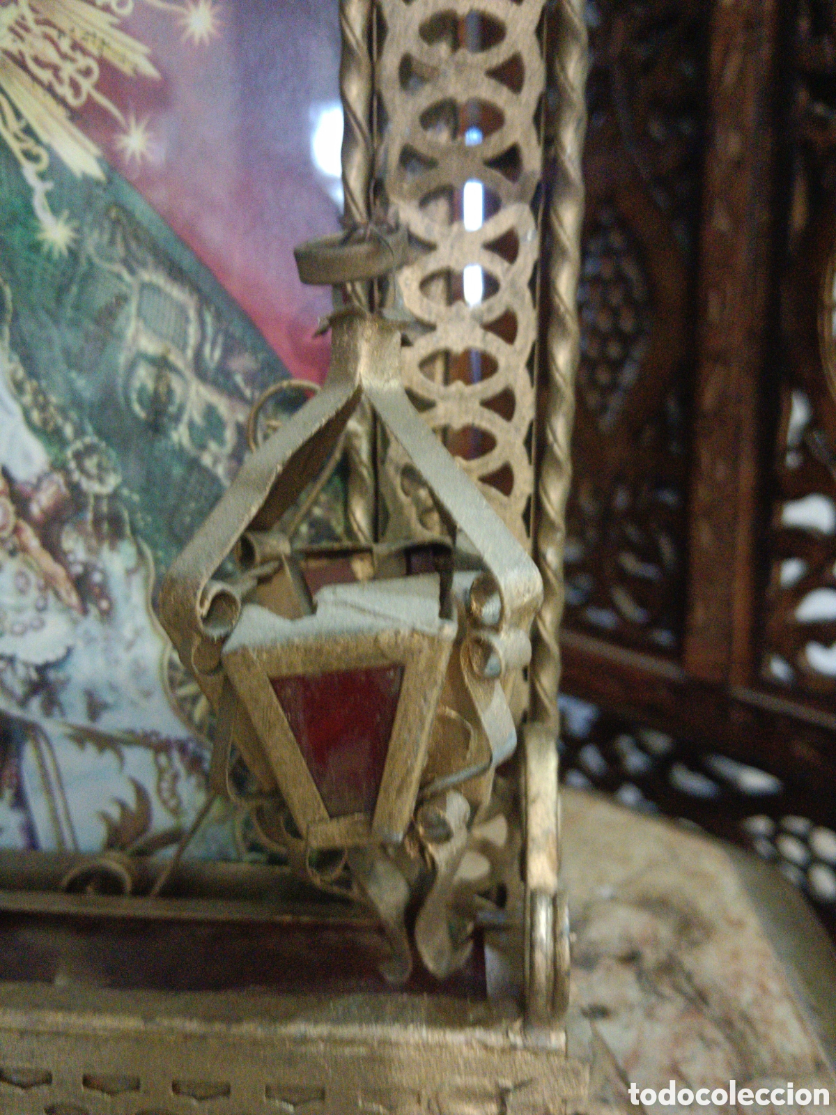 Antig&uuml;edades: Altar con farolillos y cristal rojo - Foto 7
