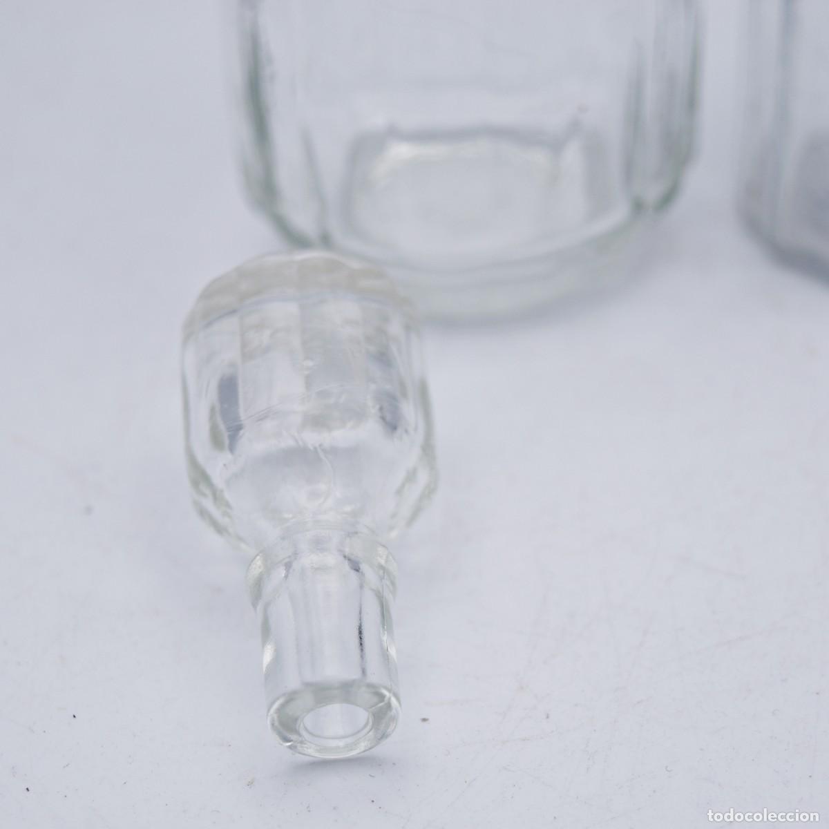 Antig&uuml;edades: Salero y bote de cristal - Foto 3