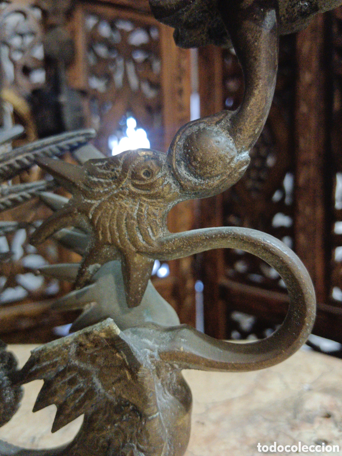 Antig&uuml;edades: Conjunto de apliques en bronce - Foto 3