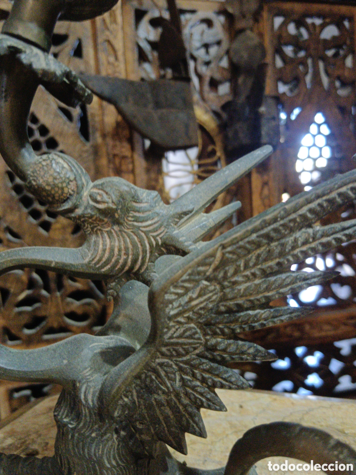 Antig&uuml;edades: Conjunto de apliques en bronce - Foto 4