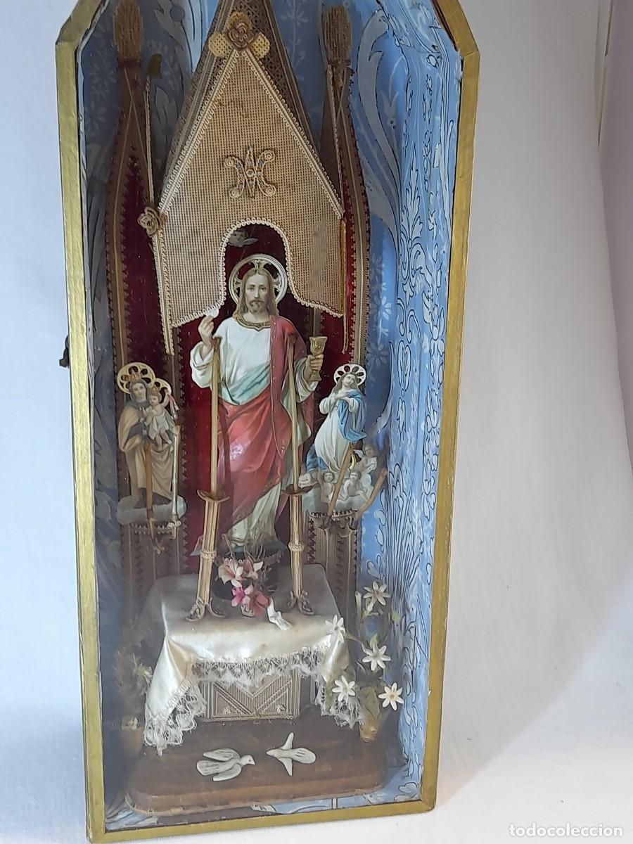 Antig&uuml;edades: Capilla representando un altar, trabajo monjil - Foto 2