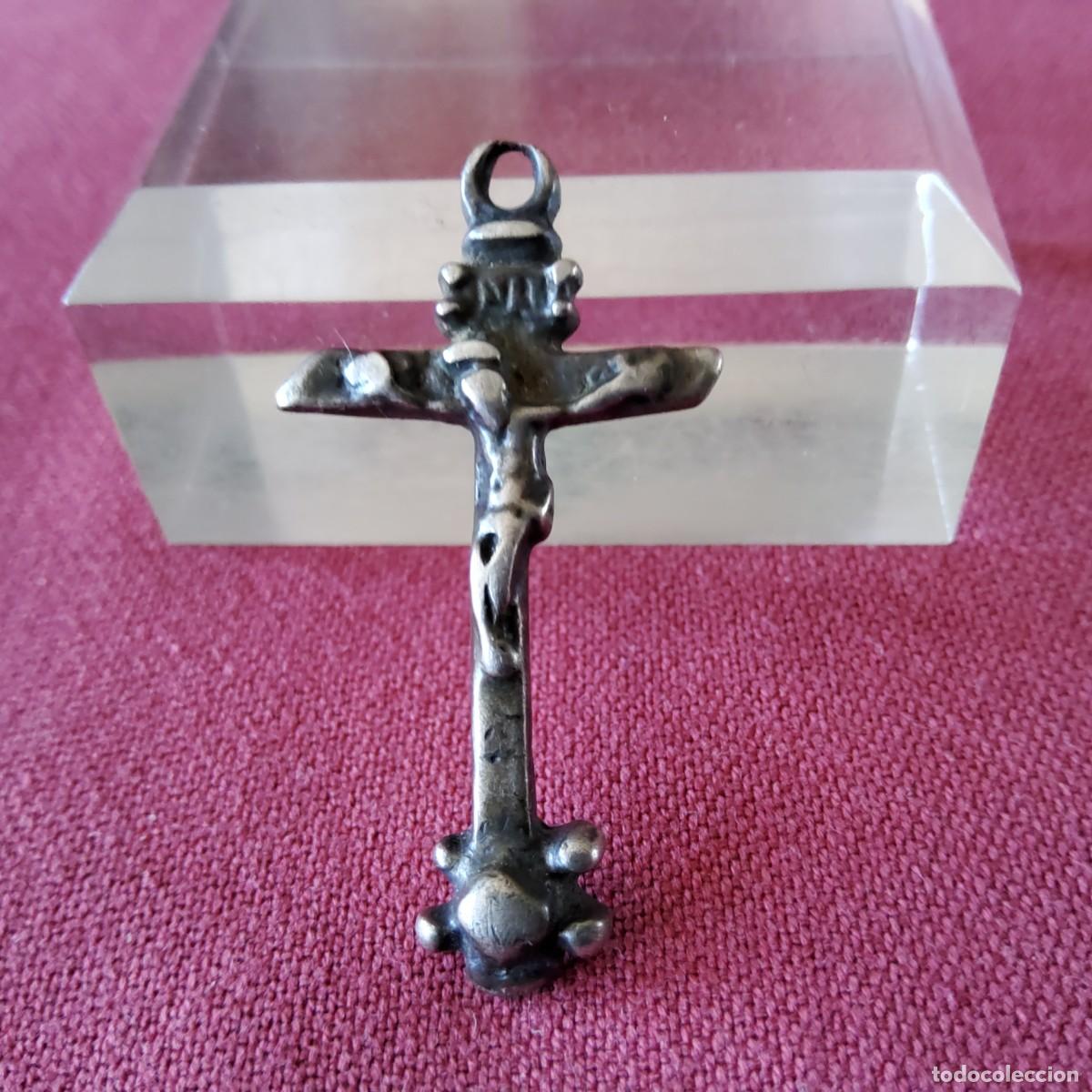 Antig&uuml;edades: ANTIGUO CRUCIFIJO DE PLATA CON LA FIGURA DE JESUCRISTO, SIGLO XVIII