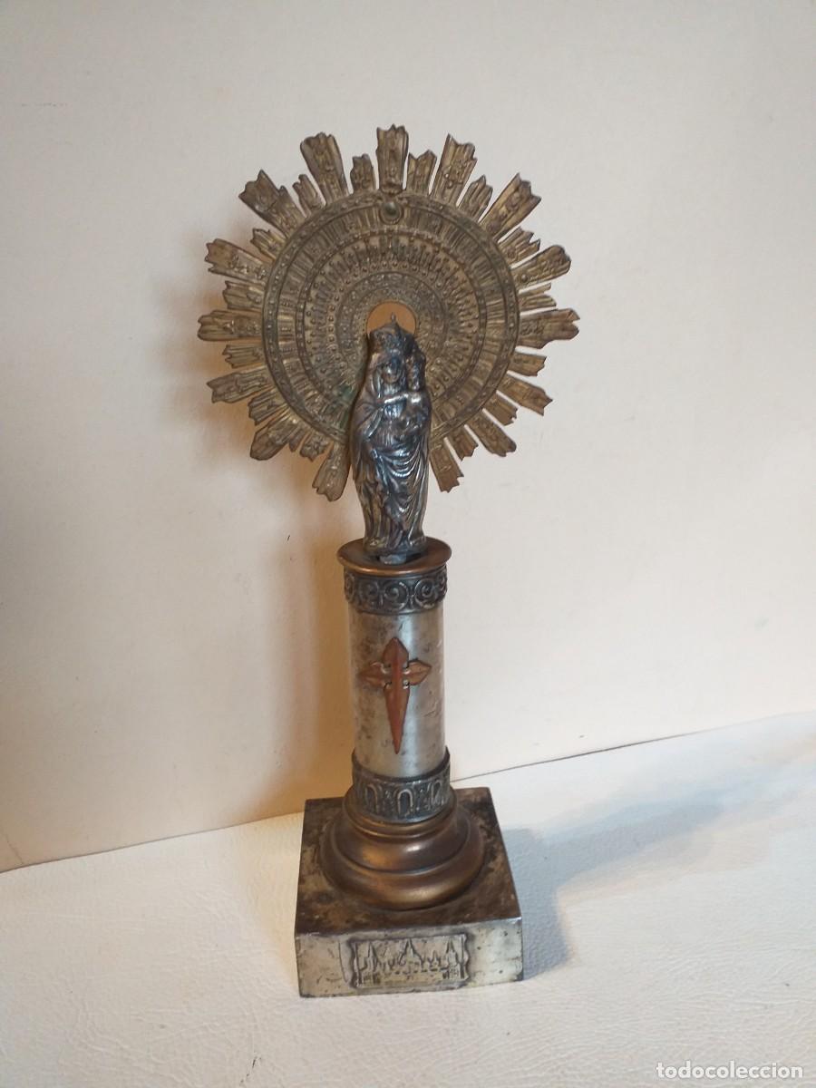 Antiquit&eacute;s: PRECIOSA VIRGEN DE METAL CON PEANA
