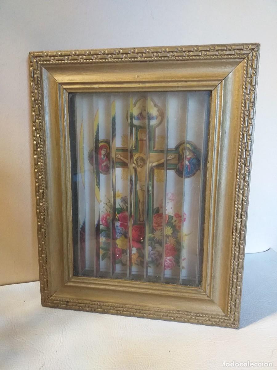 Antig&uuml;edades: CURIOSO CUADRO RELIGIOSO TRIDIMENSIONAL 3 EN 1 - Foto 1