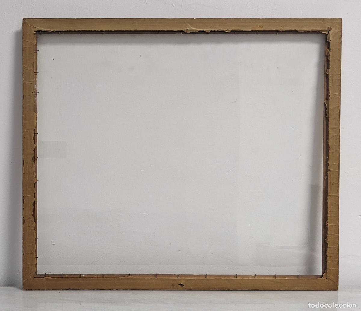 Antig&uuml;edades: 027. Marco antiguo dorado de &eacute;poca 72 x 61'5