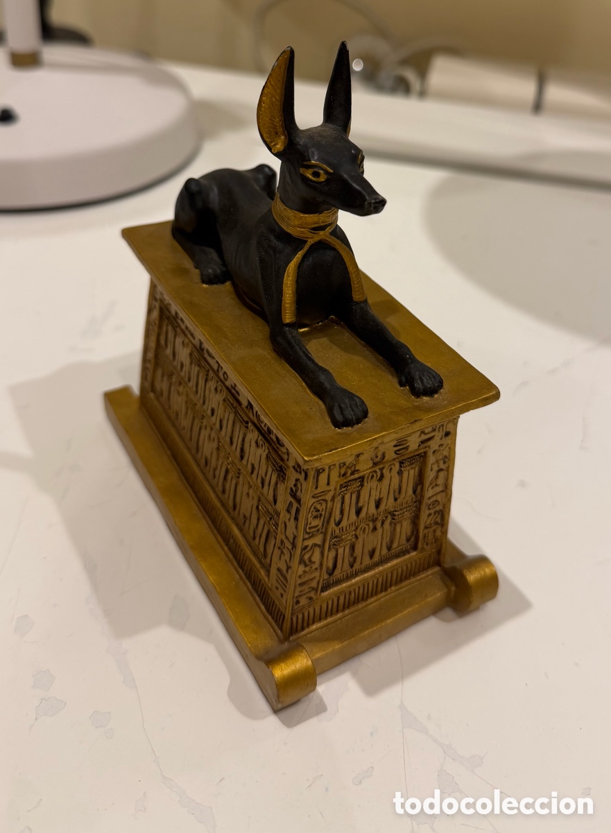 Antig&uuml;edades: Estatua Anubis Egipcio Dorada