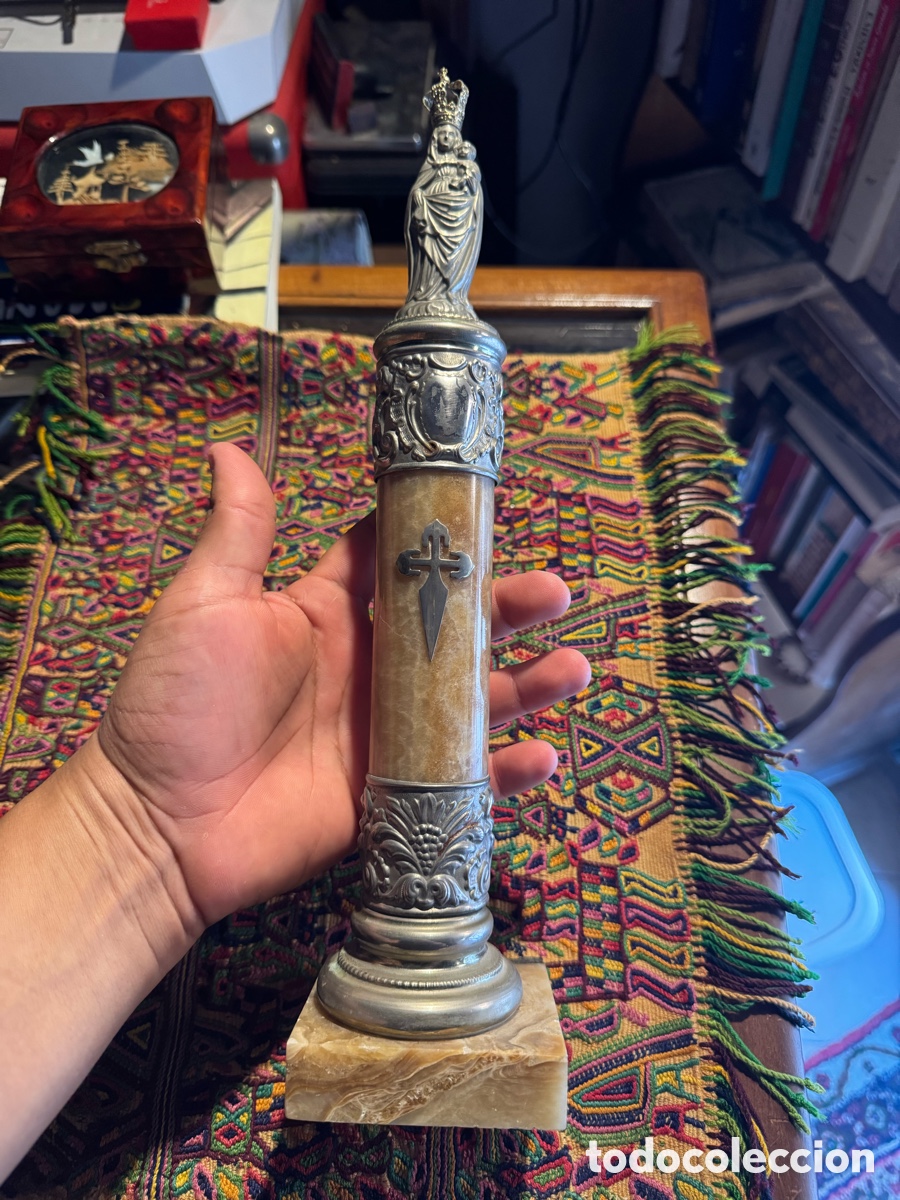 Antig&uuml;edades: Virgen del Pilar sobre m&aacute;rmol