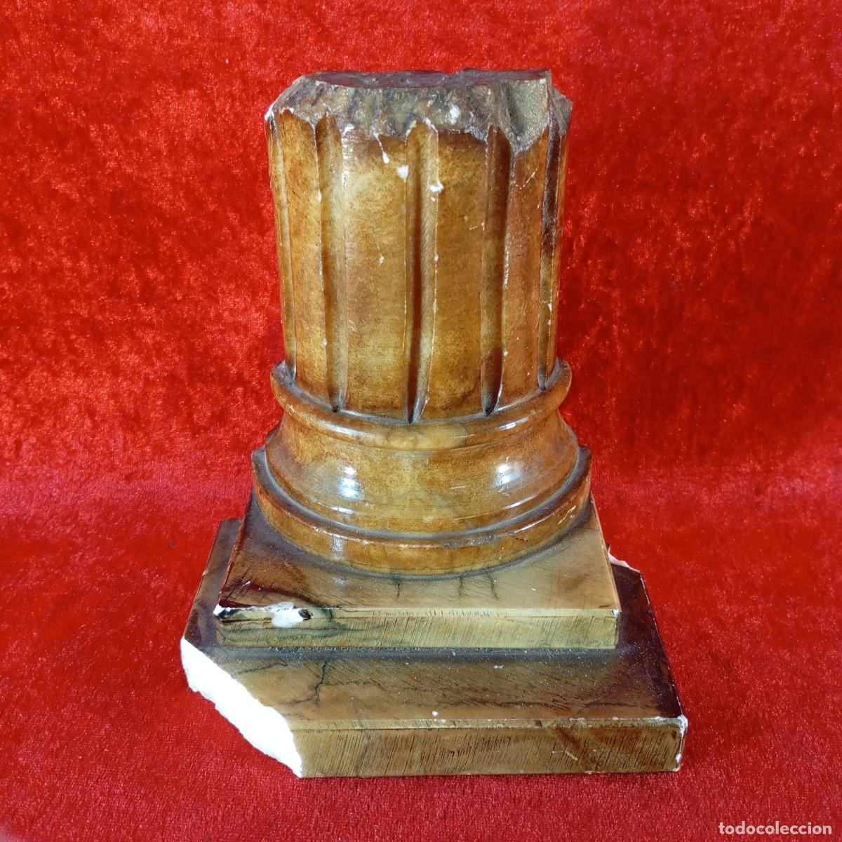 Antig&uuml;edades: PRECIOSA PEANA EN M&Aacute;RMOL - SUJETA LIBROS - COLUMNA ROMANA - VER FOTOS ESTADO